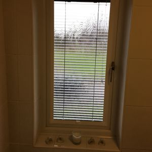 Perfect fit blind