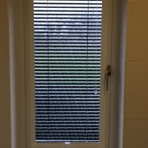 Perfect fit blind